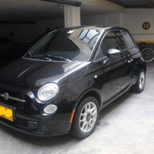Fiat 500 Cult 8v modelo 2014,  color negro provocatore  38 km, matriculado en Bogotá, $34.000.000 Colombia. Venta Directa